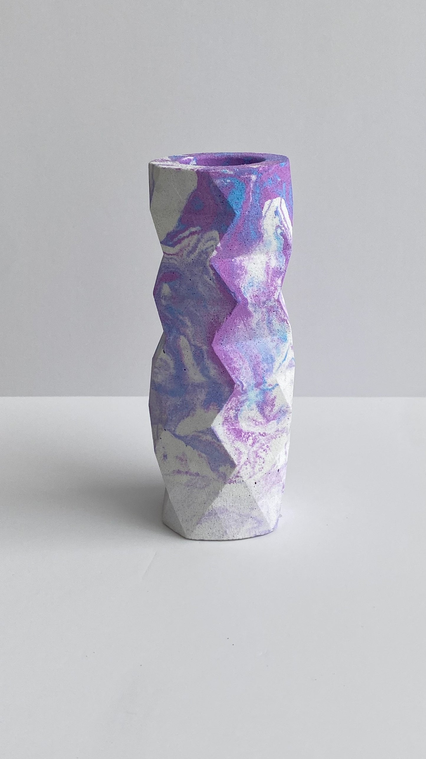 Bud vase no.08