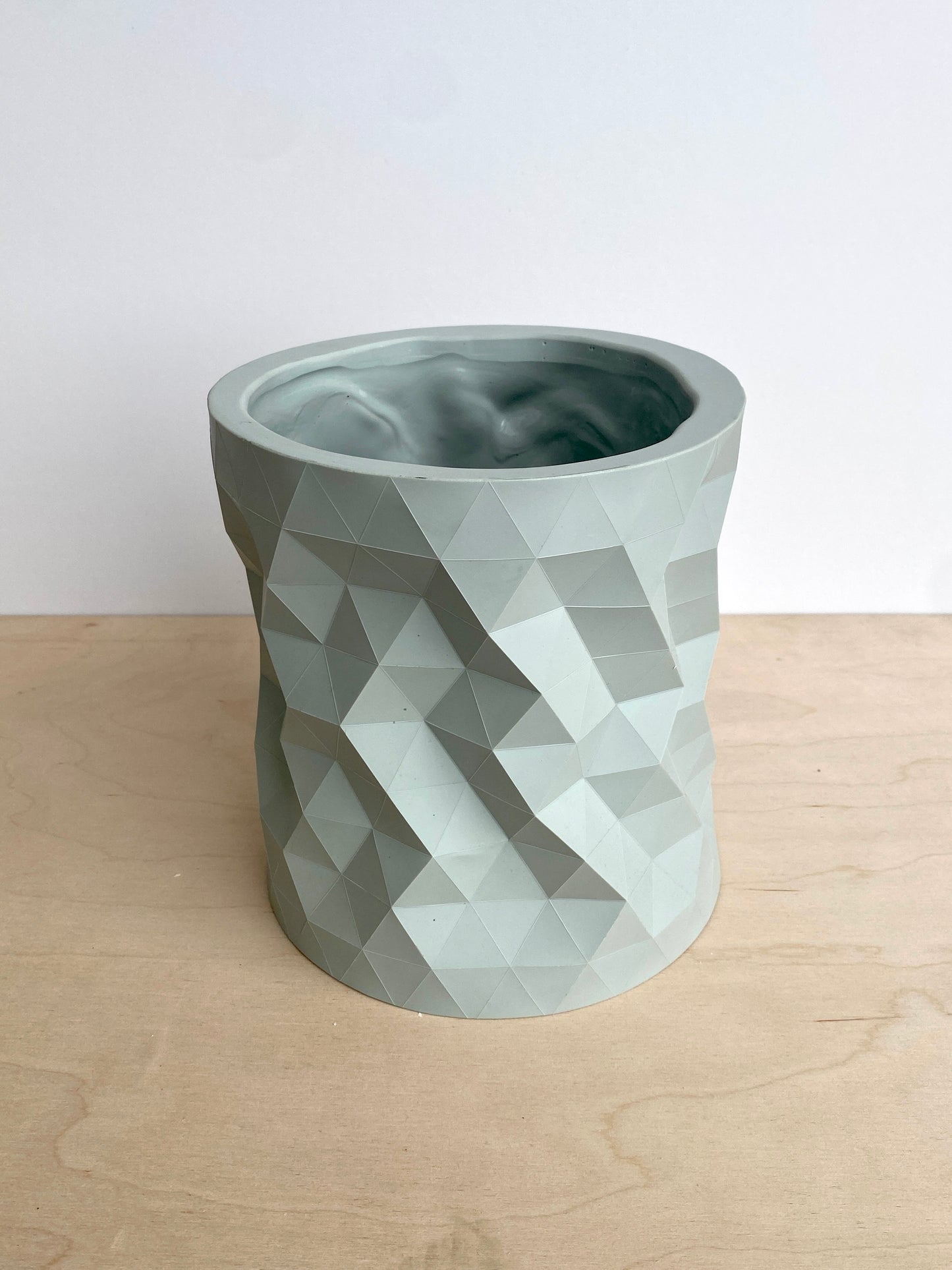 Faceted Large Planter no.2